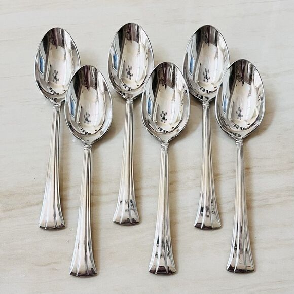 6pc WATERFORD Mont Clare Soup Spoon 7 1/8” Stainless Ridged Handle Flare Tip - Picture 1 of 8
